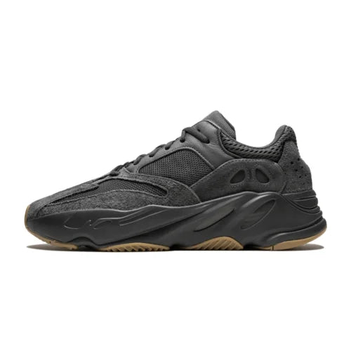 Yeezy 700 Utility Black