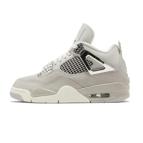 Jordan 4 Frozen Moment