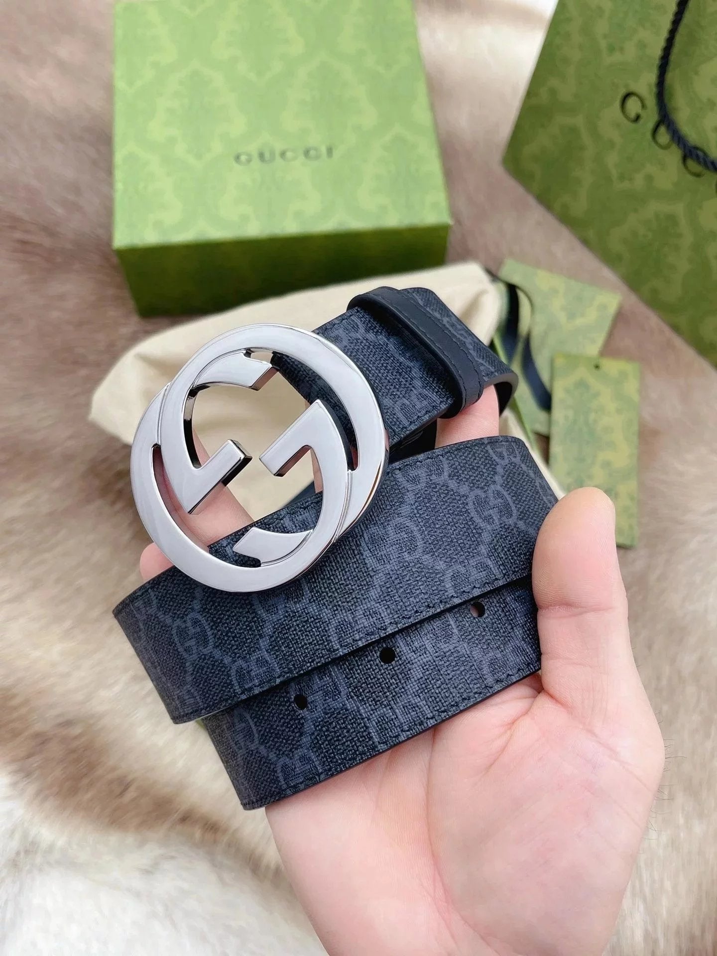 Gucci  Black Flower Belt