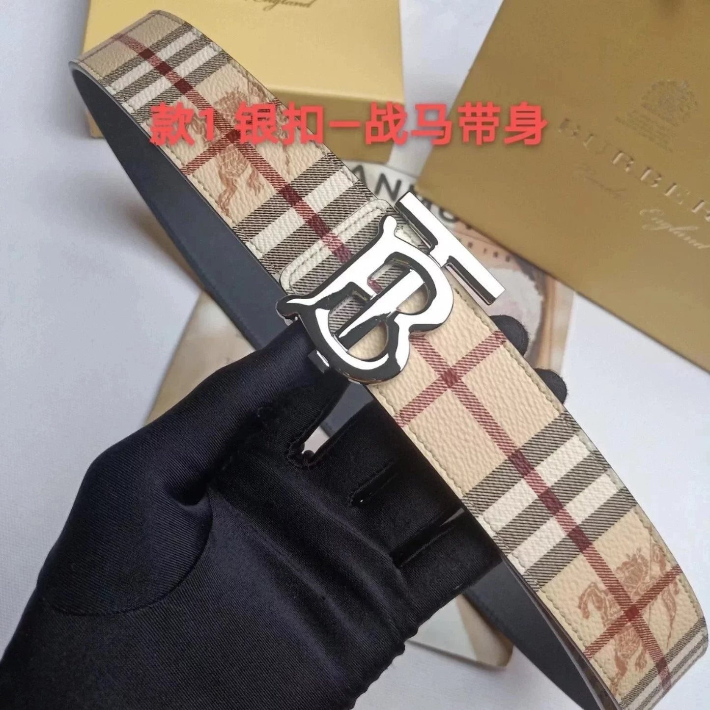 Pasek Burberry
