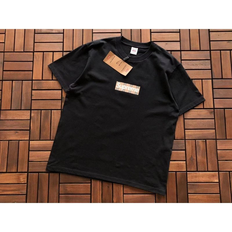 T-shirt Supreme