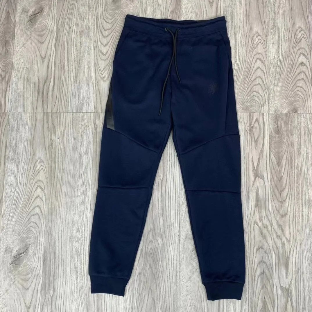 Spodnie dreswoe Nike Tech