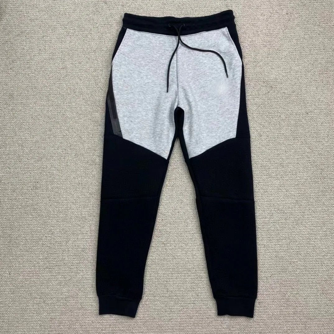 Spodnie dreswoe Nike Tech