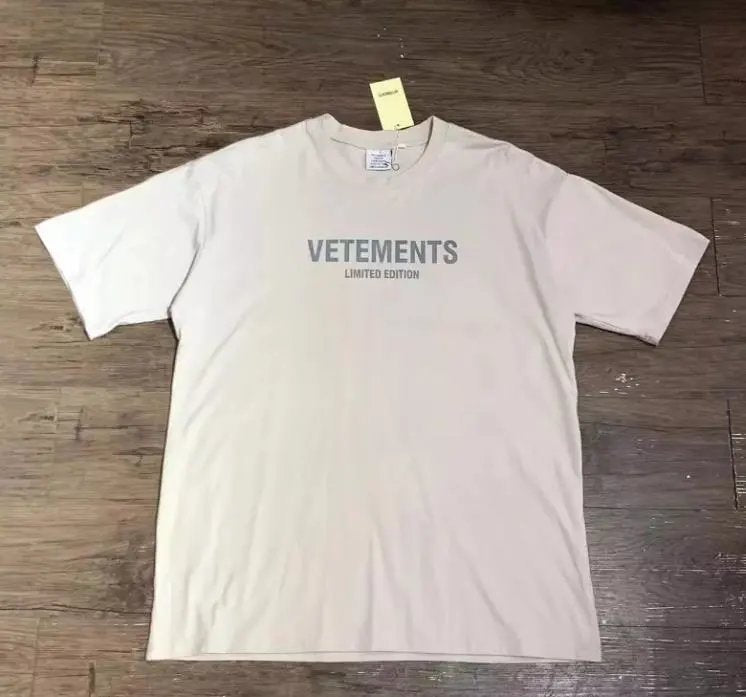 T-shirt Vetements