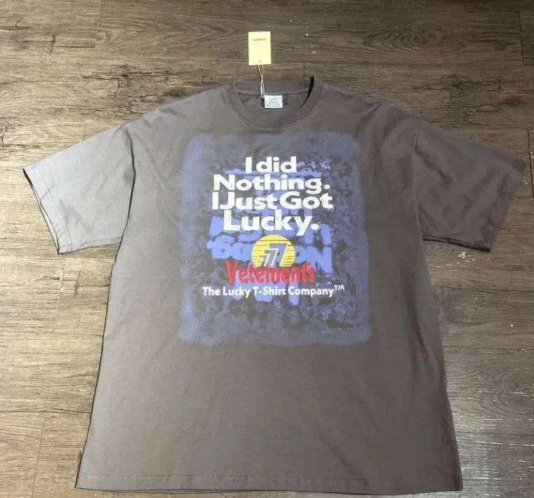T-shirt Vetements